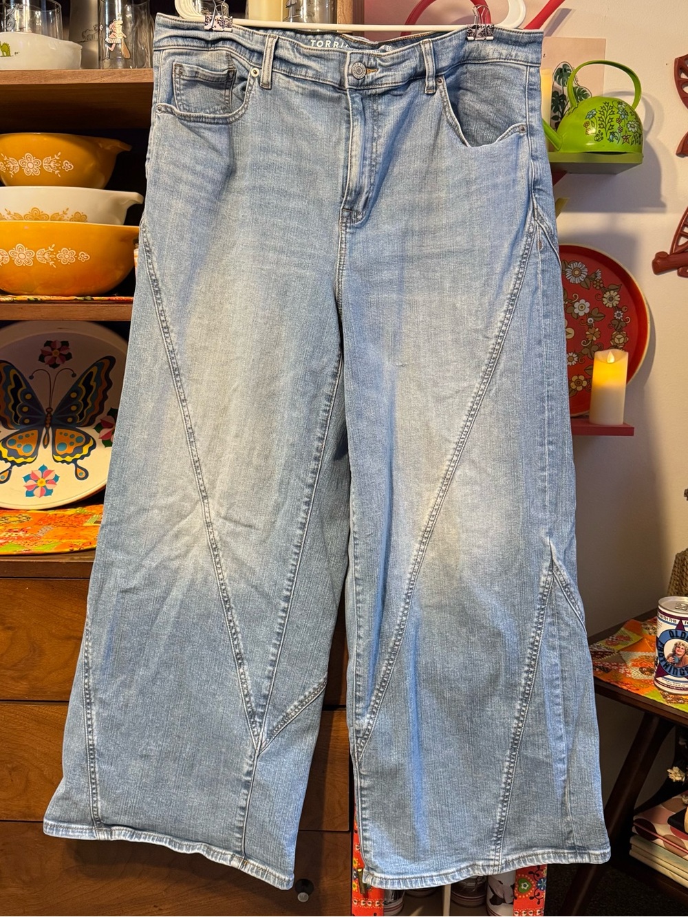 Torrid perfect wide leg vintage stretch jeans 18R